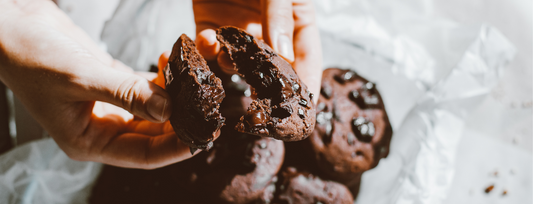 The Best Way to Tell if Your Cookies are Raw or Undercooked