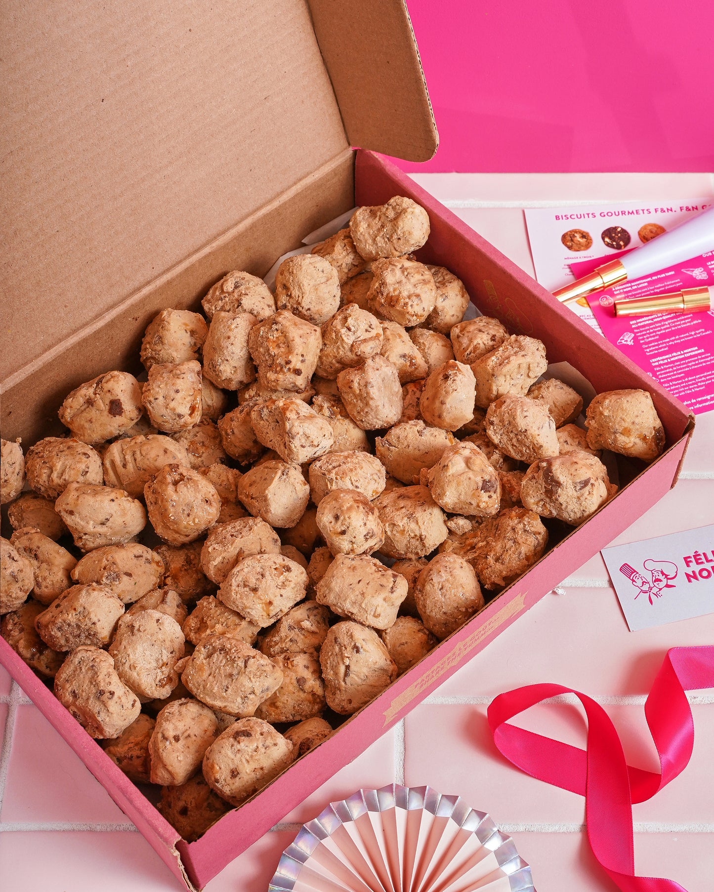 Boîtes de pâte à biscuits surgelées (approx. 100 biscuits)