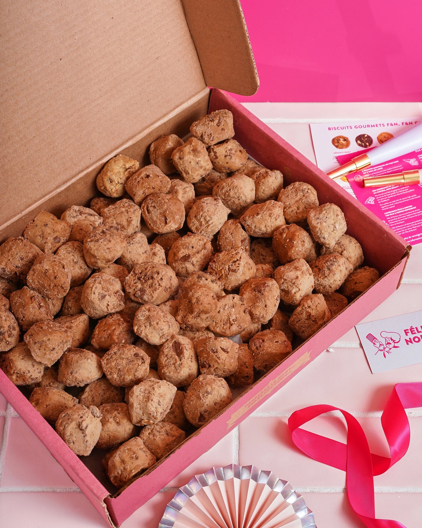 Boîtes de pâte à biscuits surgelées (approx. 100 biscuits)