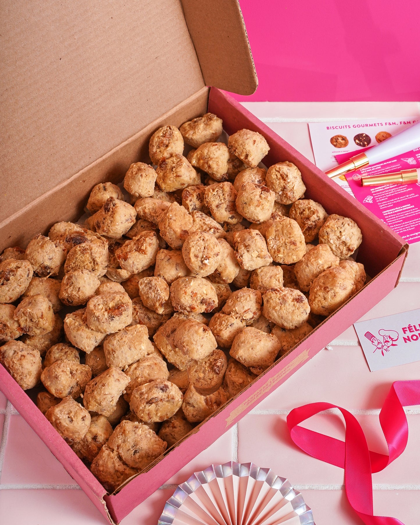 Boîtes de pâte à biscuits surgelées (approx. 100 biscuits)