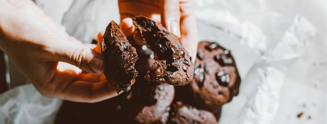 4 Ways to Tell if Your Cookies are Raw or Undercooked – Félix & Norton