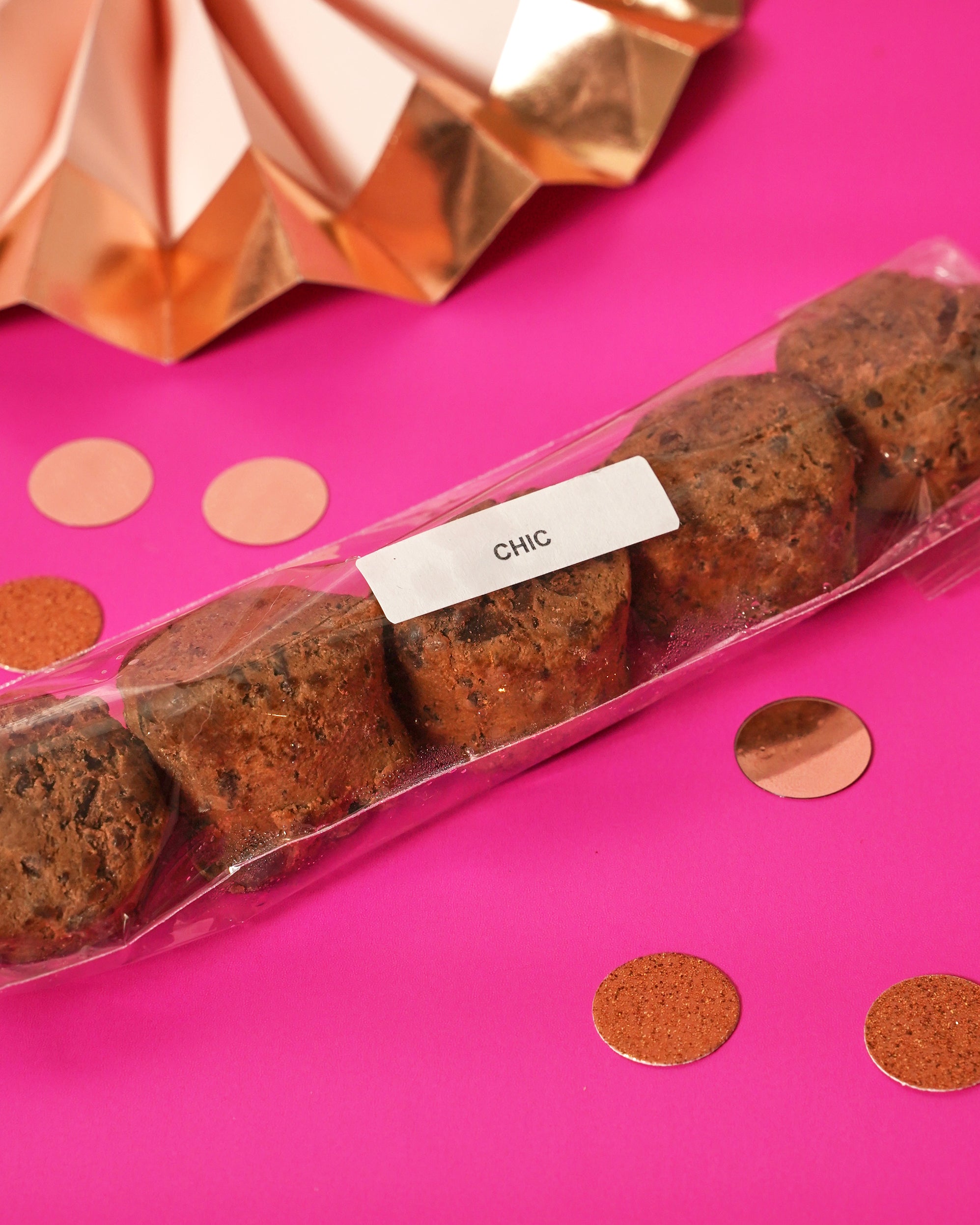 Chic - Dark Chocolate Chunk Frozen Cookie Dough