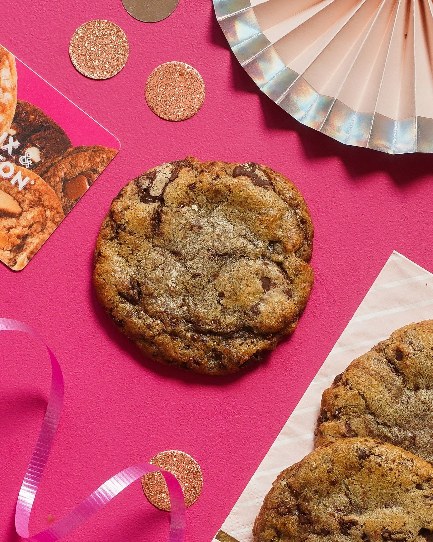 Chic - Dark Chocolate Chunk Frozen Cookie Dough