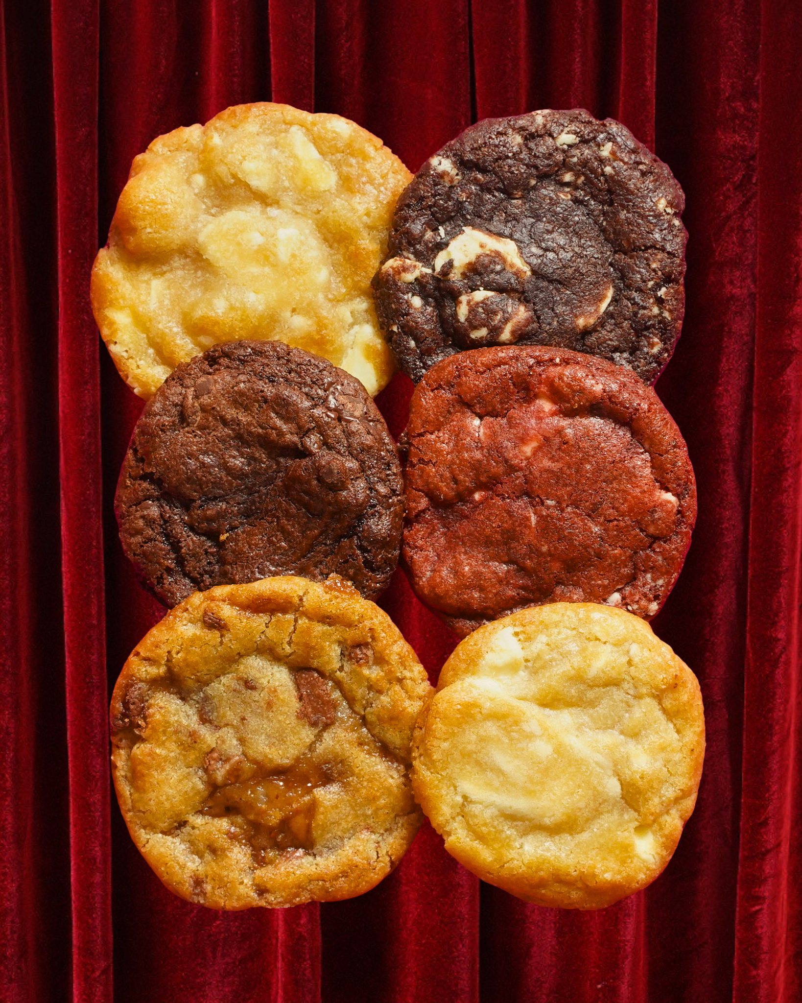6 Assorted Freshly-Baked Cookies