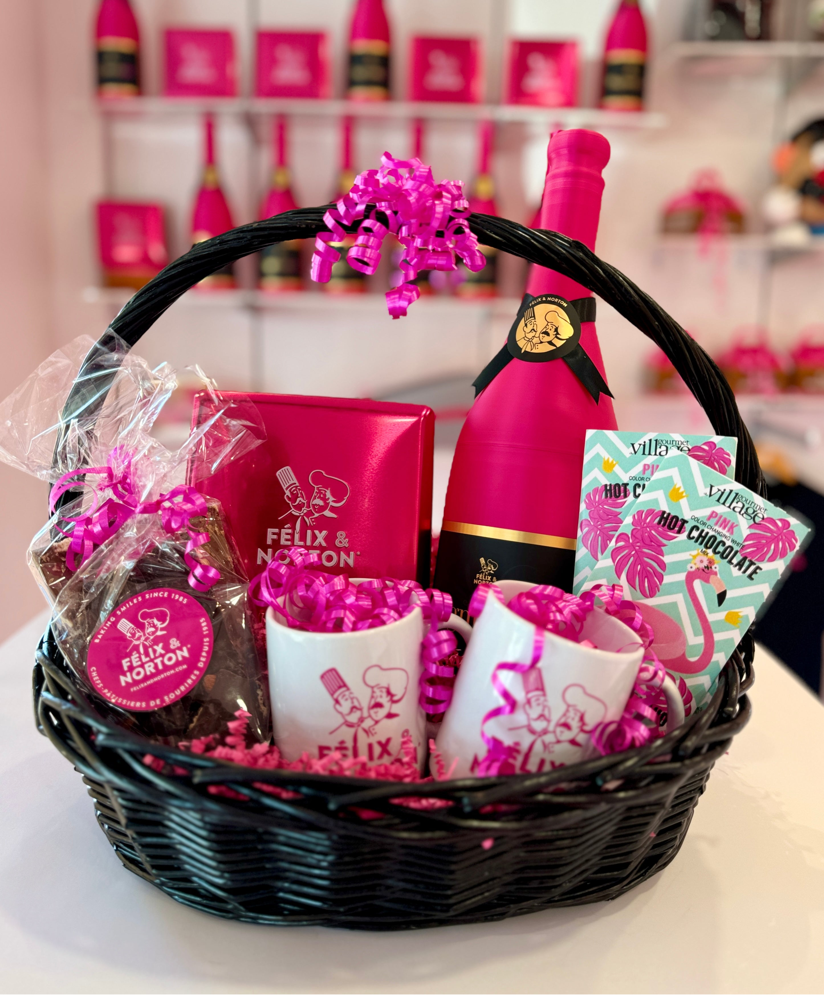 Félix & Norton Basket of Pure Bliss