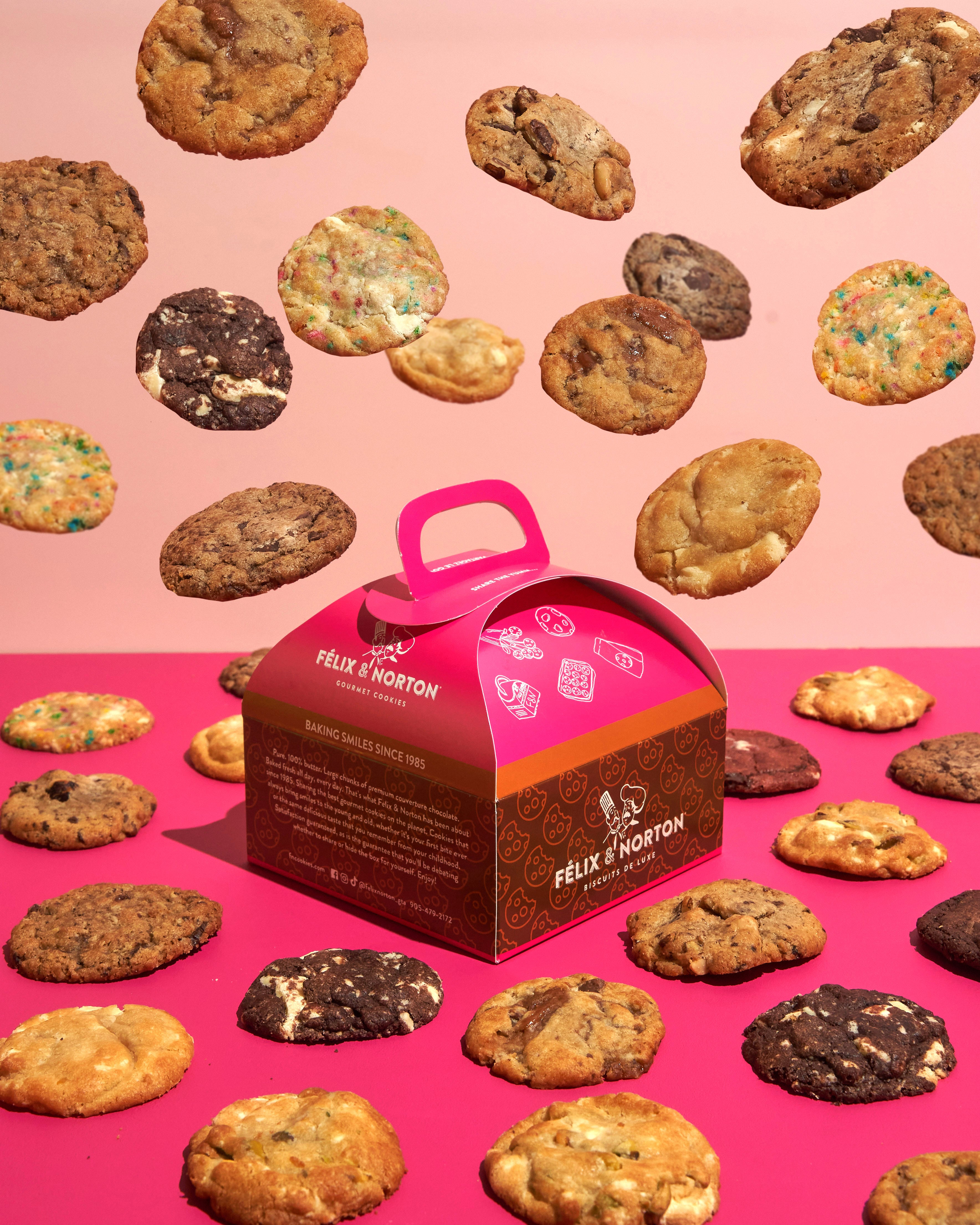 Build Your Box of 24 Cookies (10$ OFF!)