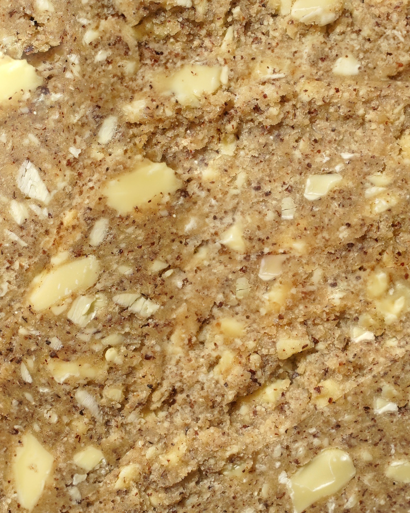 Pralines et crème - Biscuits aux noisettes moulues et morceaux de chocolat blanc